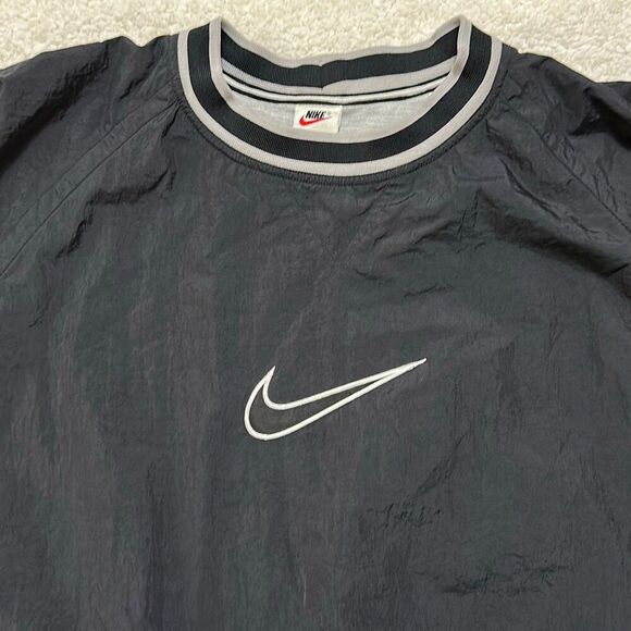 Vintage 1990s Nike Embroidered Windbreaker Pullover - Picture 2 of 11